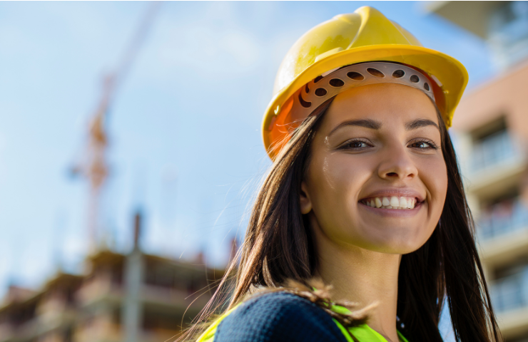 Un nombre record de femmes sur les chantiers pour b&acirc;tir le Qu&eacute;bec