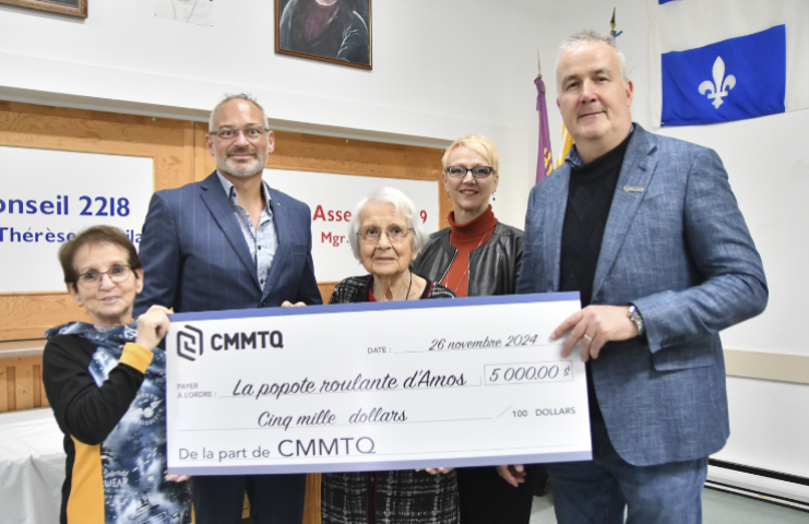 La CMMTQ remet 5000 $ &agrave; La Popote roulante d&rsquo;Amos
